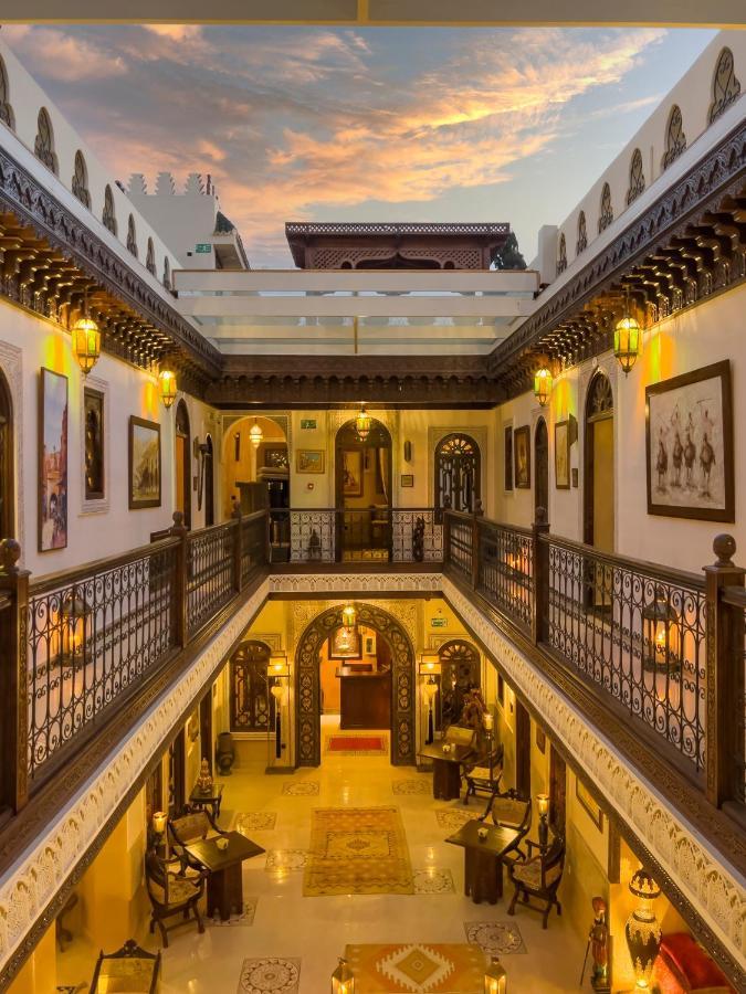 Perlekech & Riad